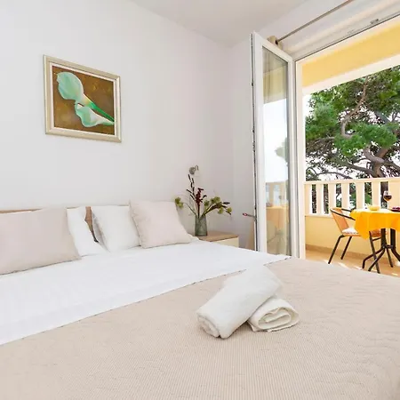 Apartments Beach Dream Mimice Exterior photo